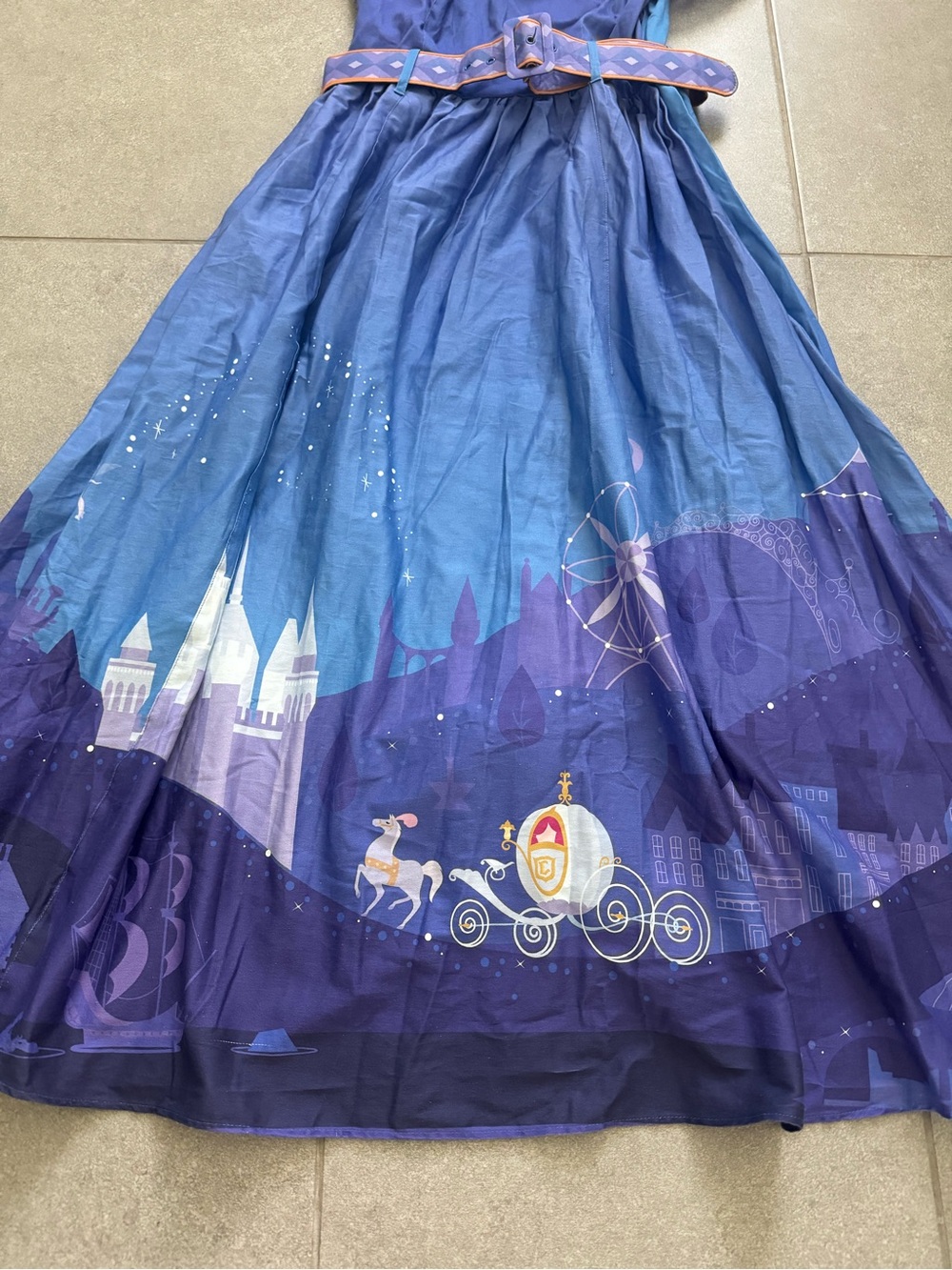 Her Universe Disney Cinderella Blue Carriage Maxi belted Dress Womens Sz XL - Picture 3 of 7